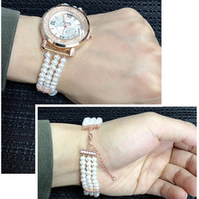 Qalereya görüntüsünə şəkil yükləyin, Üç qat mirvari zəncirlə hazırlanmış rose gold rəngdə saat