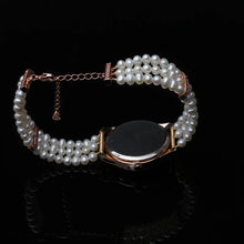 Qalereya görüntüsünə şəkil yükləyin, Üçqat zəncirlə hazırlanmış rose gold rəngdə mirvari saat
