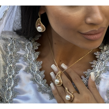 Qalereya görüntüsünə şəkil yükləyin, &quot;Buta&quot; dizaynlı əl işi premium italyan gümüşü dəst, qızılı-bənövşəyi
