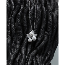 Qalereya görüntüsünə şəkil yükləyin, Yarpaq dizaynlı italyan gümüşü premium mirvari dəst
