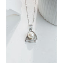 Qalereya görüntüsünə şəkil yükləyin, Üst-üstə üçbucaq dizaynlı italyan gümüşü premium mirvari dəst
