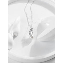 Qalereya görüntüsünə şəkil yükləyin, Yarpaq arasında mirvari dizaynlı italyan gümüşü premium dəst
