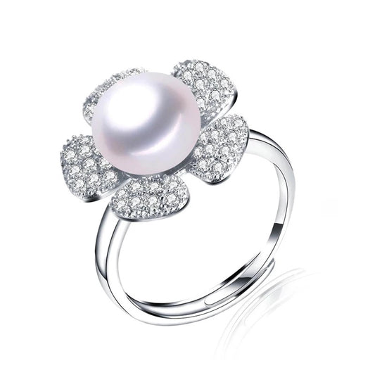 Ləçək dizaynlı ağ mirvari üzük